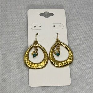 NWOT Gold Plated Bronze Hammered Texture Earrings With Turquoise Bead Dangle